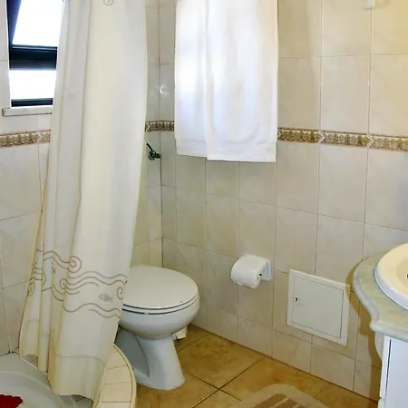 Holiday home Quinta Da Geninha 131s